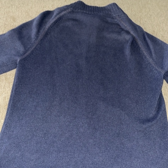 Disney World WDW Parks Full Zip Minnie Sweater Elbow Patches - size XL.    M - Picture 7 of 8